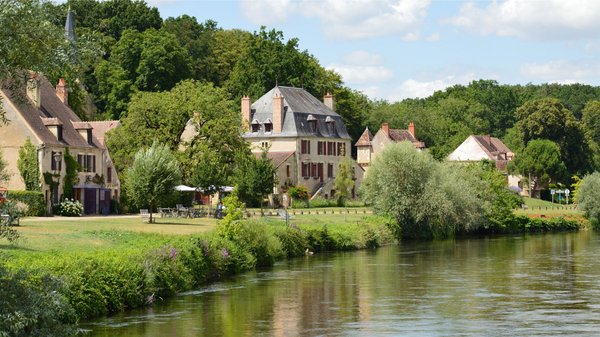 Pourquoi choisir le camping plutôt que l'hôteldestination Hyères ?